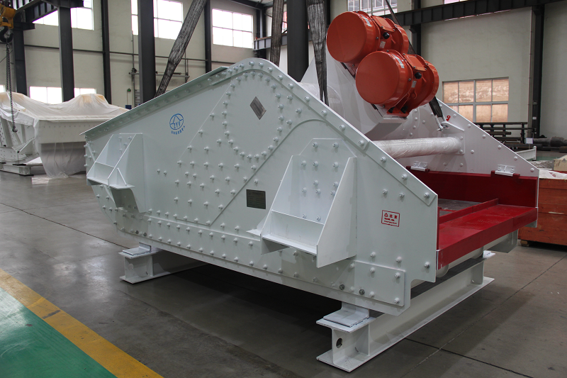 直線(xiàn)振動(dòng)篩篩網(wǎng)突然破損的應(yīng)急處理